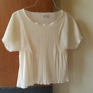 Madewell cream-colored crinkle top, xs